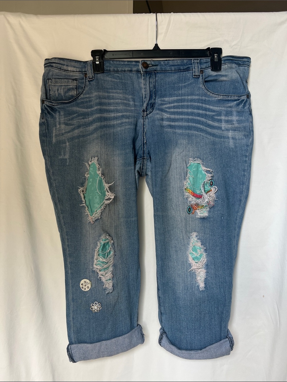 Women’s Light Blue Distressed Jeans with Turquoise Patch Details